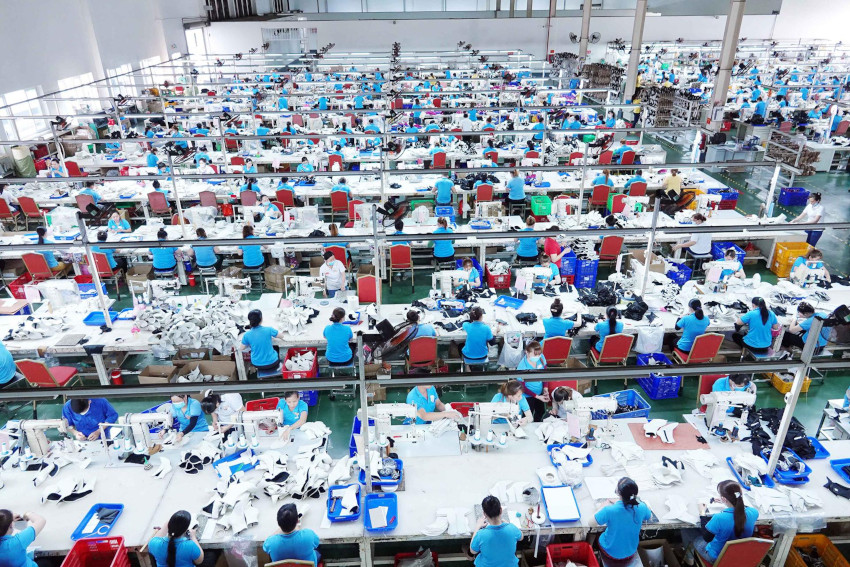 Manufacturing footwear in Vietnam : Asics's example